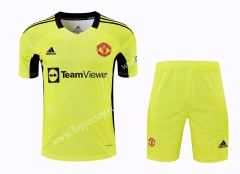 2021-2022 Manchester United Goalkeeper Yellow Thailand Soccer Jersey Uniform-418