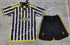 2023-2024 Correct Version Juventus Home Black&White Soccer Uniform-718