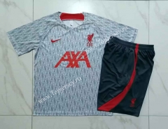 2023-2024 Liverpool Light Gray Short-sleeved Thailand Soccer Tracksuit -815