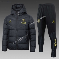 2023-2024 Jordan Paris SG Black Thailand Soccer Cotton Coat Uniform With Hat-815