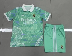 2024-2025 Real Madrid Green Soccer Uniform-709